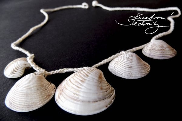 Háčkování návody: náhrdelník z mušlí, šperky z mušlí