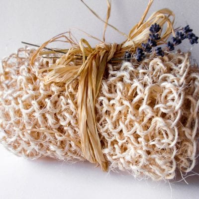Knitting pattern: knitted back scrubber