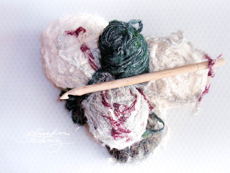 Recyclation - from old to new . Upcycle fabric from old clothers. We will create beautiful crochet rug. Rag rug making. 