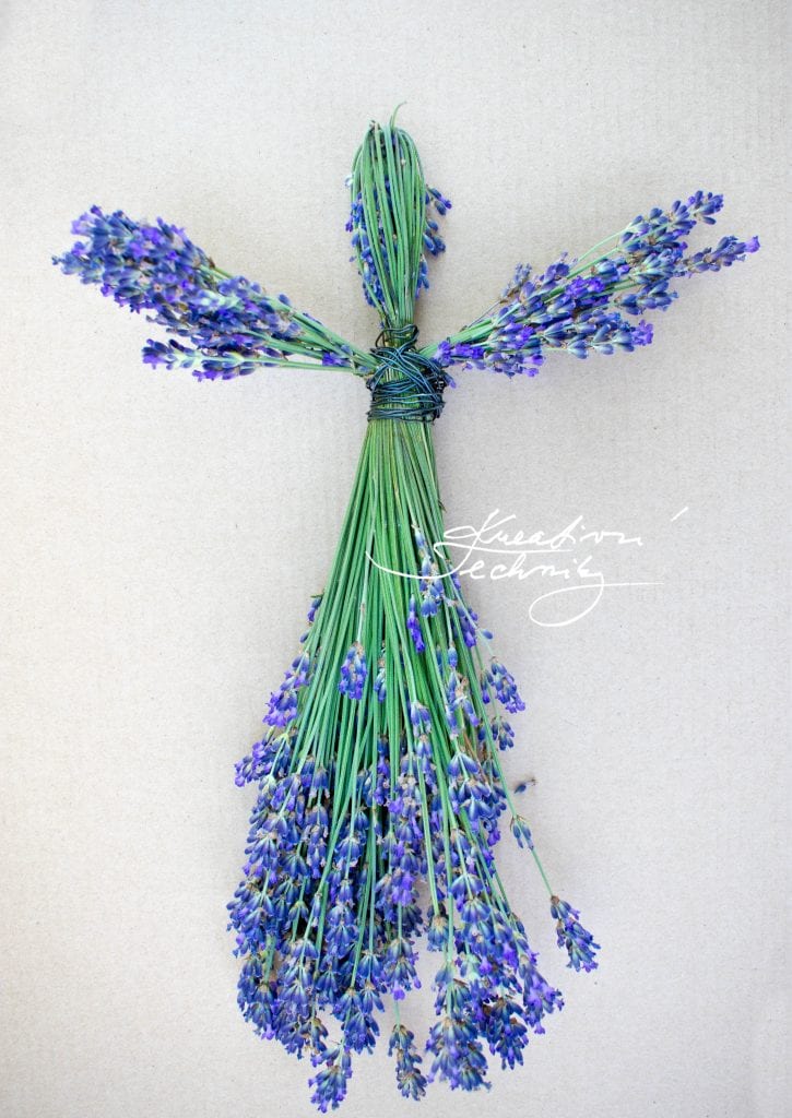 Lavender crafts ideas, angel, lavender decoration, how to make original lavender decorations, lavender dolls, DIY instructions, creation of natural products, tutorials