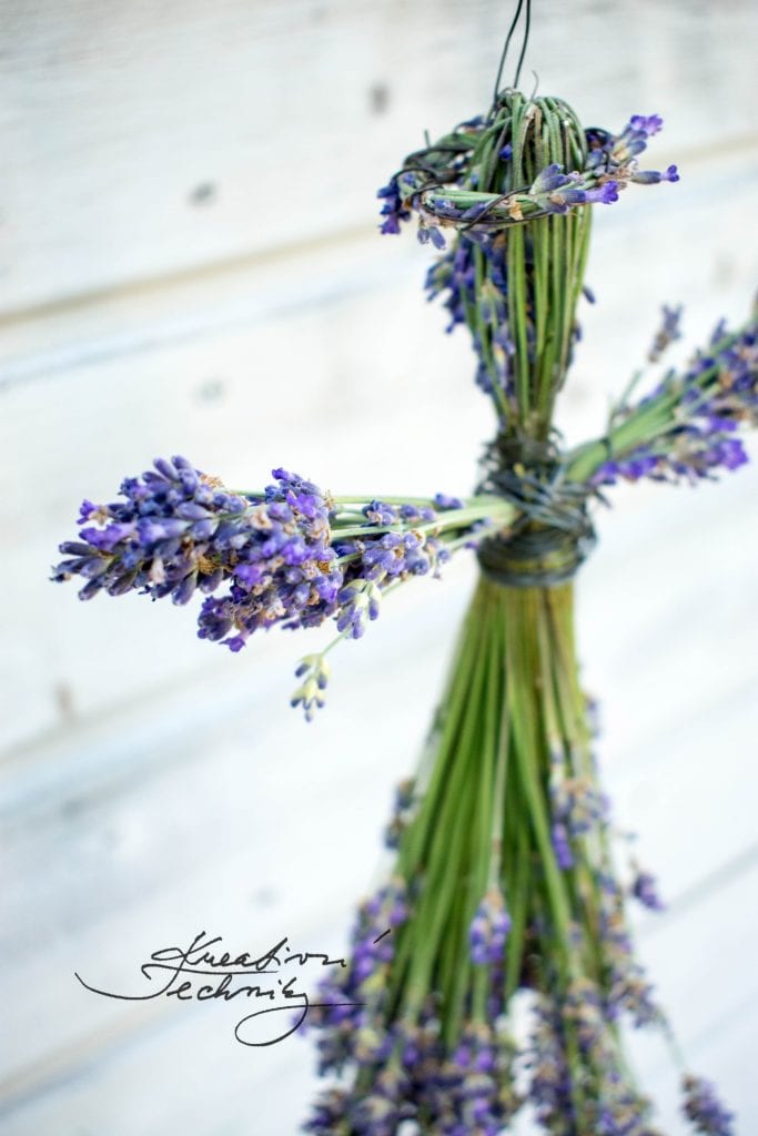 Lavender crafts ideas, lavender products, lavender angel, lavender decoration, how to make original lavender decorations, lavender instructions