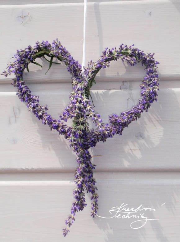 Lavender heart decorations. How to make lavender decoration? What to make of lavender? Production of lavender decoration. Lavender wreath. Wreath diy.