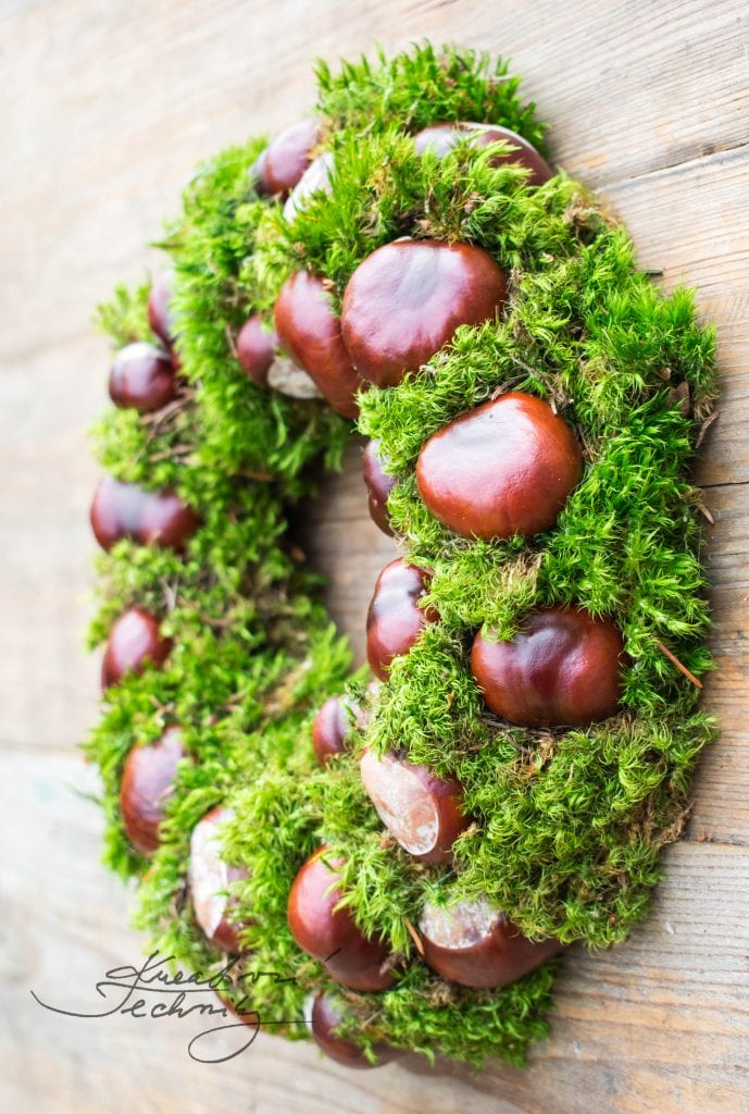 Autumn wreath decoration, Autumn creating, Making autumn wreath decoration, Autumn decoration, Moss decor, Chestnut decoration, Front door decor, DIY autumn decor. 