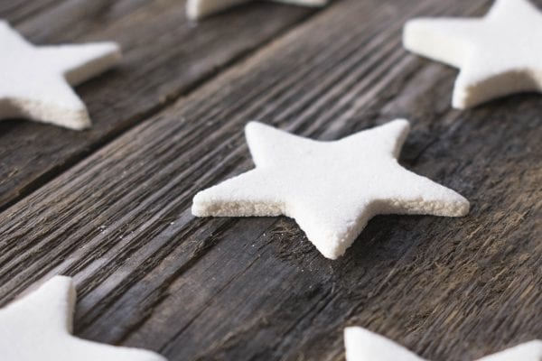 Studený porcelán: domácí výroba ozdob