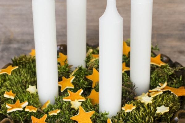 Advent Wreath in Countryside Style