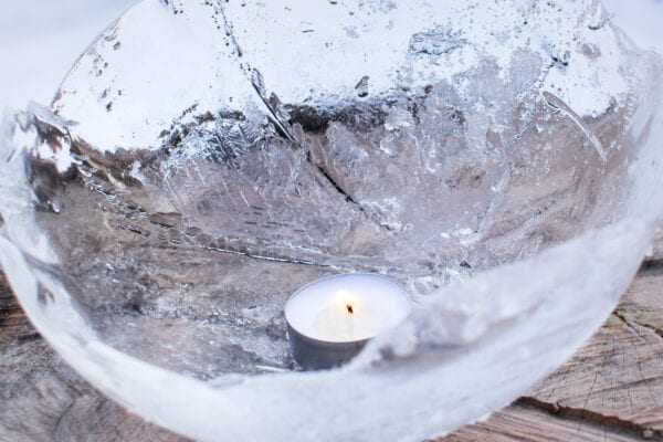 Zimní dekorace: ledové lampy