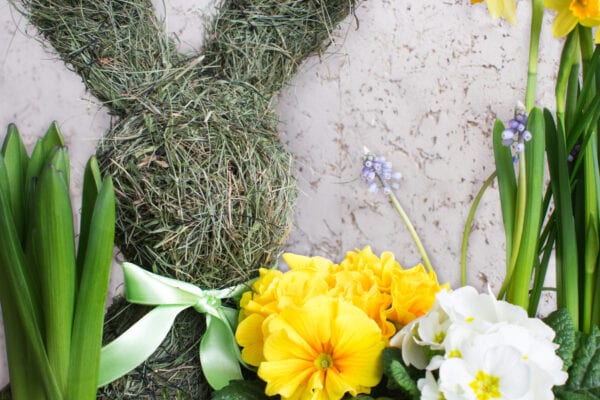 Velikonoční zajíček ze sena