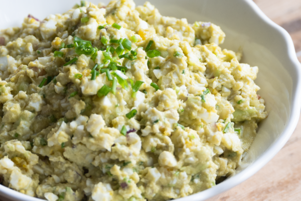 Avokádová pomazánka s vajíčkem plná vyvážené chuti