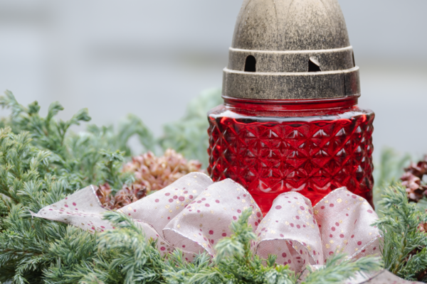 Dekorace na hrob: Vkusná výzdoba na Dušičky