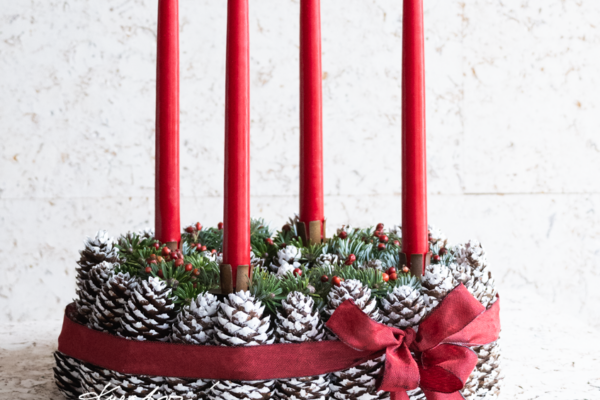 Adventní věnec ve venkovském stylu