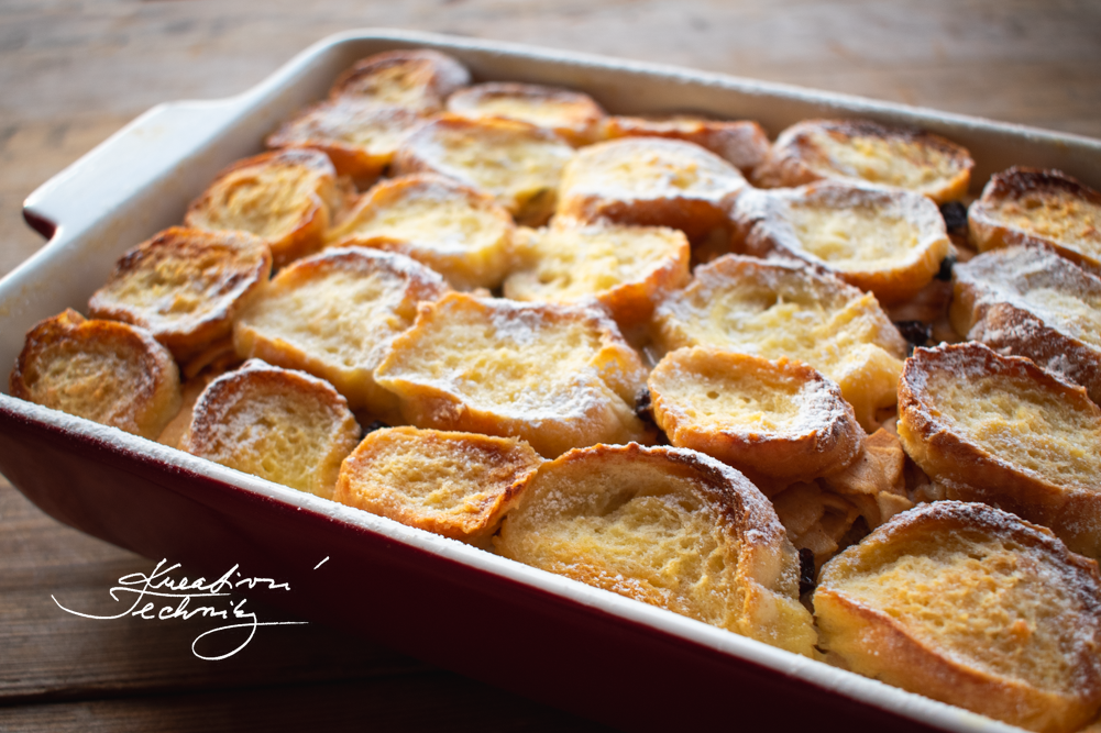 Žemlovka. Žemlovka s jablky. Výborná. Žemlovka recept. Jablková. Žemlovka s jablky recept. Jablečná žemlovka. Luxusní. Klasická žemlovka recept. Domácí žemlovka. Jednoduchá žemlovka. Zemlbába recept. Zemlbába nejlepší recept. Zemlbába s jablky. Zemlbába z rohlíků. Babičky recept. Semlbába recept. Nejlepší. Semlbába s jablky. Recept na semlbábu. Dezert. Nákyp. Recepty z jablek. Sladké jídlo. Recepty. Sladká jídla. Sladké jídlo oběd. Sladká jídla k obědu. Sladká hlavní jídla. Sladký oběd. Recepty. Sladké obědy.