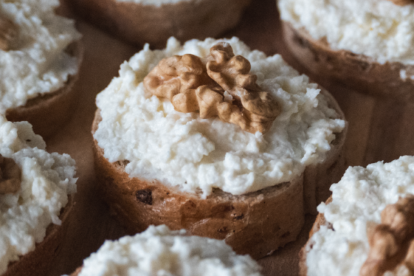 Česneková pomazánka: Výborný jednoduchý a rychlý recept